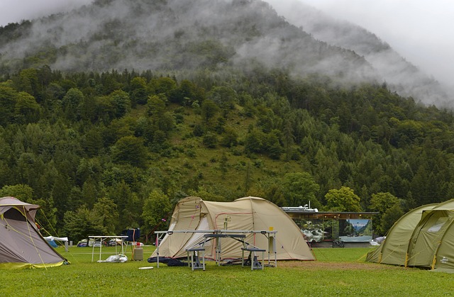 camping